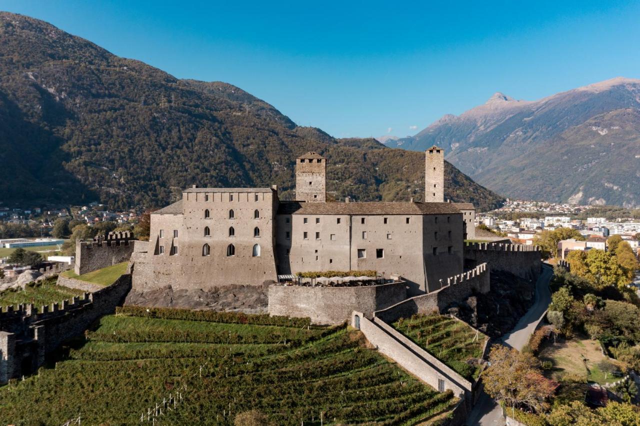 Cuore Di Relais E Chateaux 5 Stelle In Bellinzona City Of Castles -By Easylife Swiss Екстер'єр фото